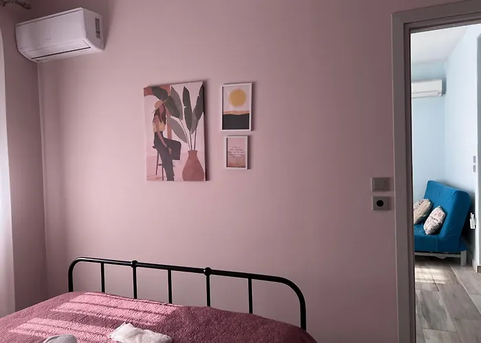 Zoe\'S City Apartment